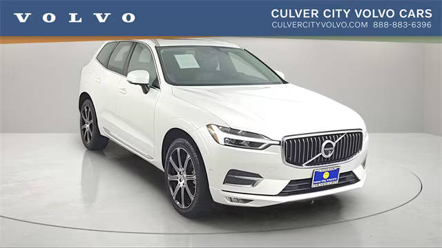 2021 Volvo XC60 Inscription FWD photo