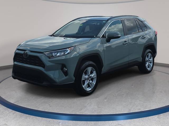 2021 Toyota RAV4 XLE FWD photo