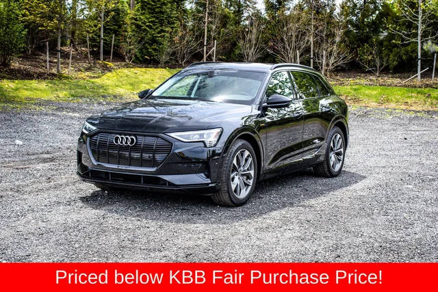 2021 Audi e-tron Premium Plus AWD photo