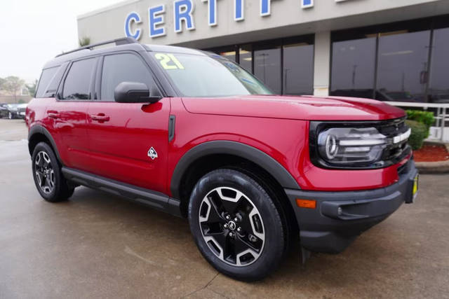 2021 Ford Bronco Sport Outer Banks 4WD photo