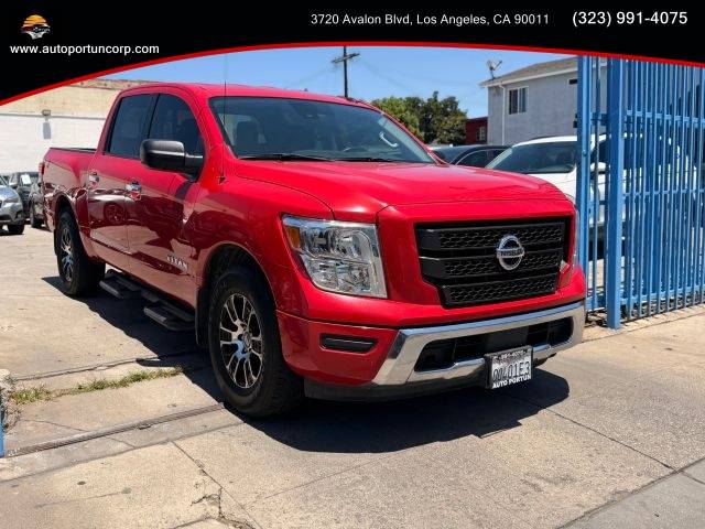2021 Nissan Titan SV RWD photo