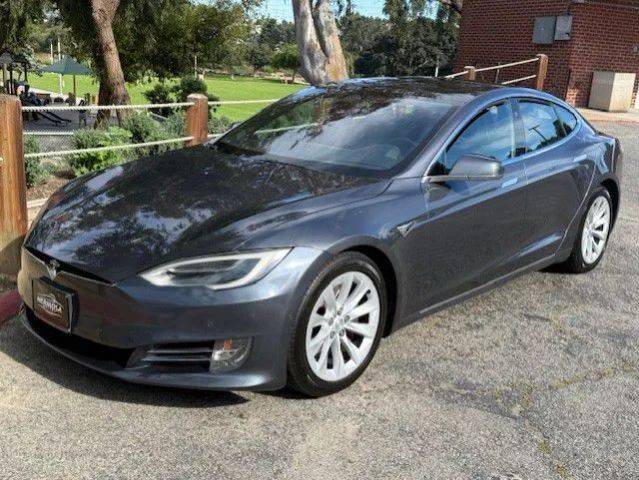 2017 Tesla Model S 90D AWD photo