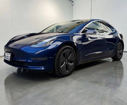 2020 Tesla Model 3 Long Range AWD photo
