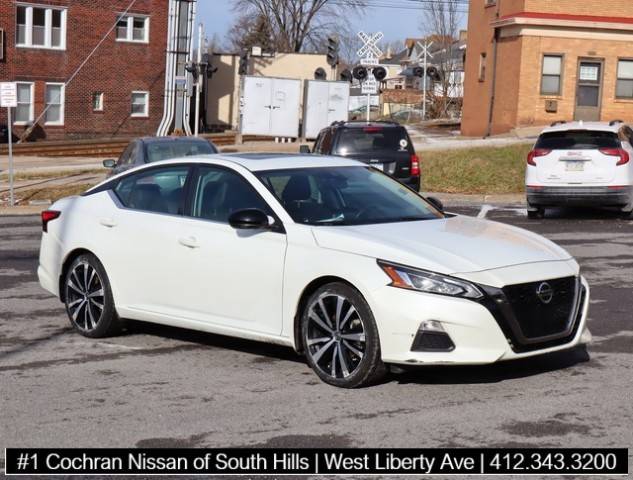 2021 Nissan Altima 2.0 SR FWD photo