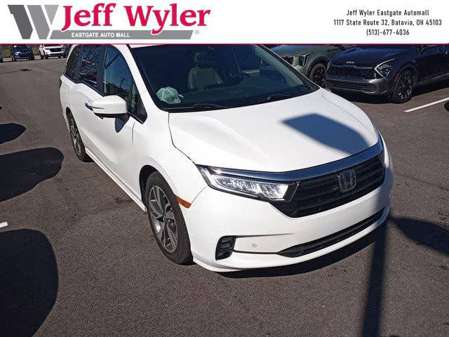 2021 Honda Odyssey Touring FWD photo