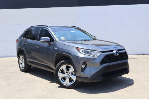 2021 Toyota RAV4 Hybrid XLE Premium AWD photo