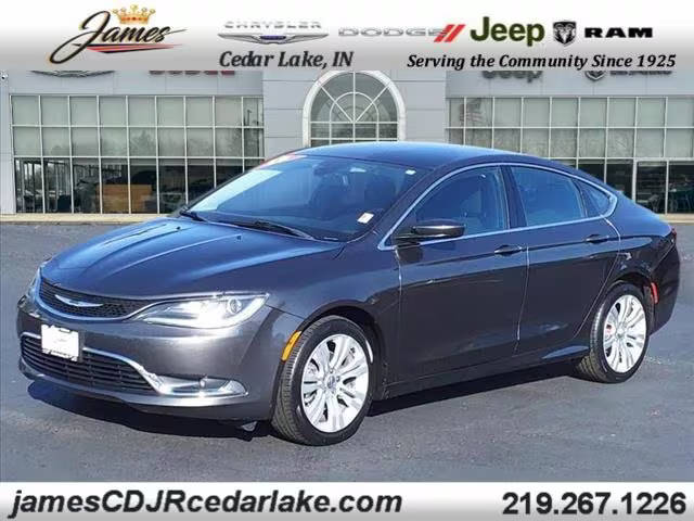 2015 Chrysler 200 Limited FWD photo