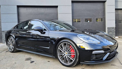 2017 Porsche Panamera Turbo AWD photo