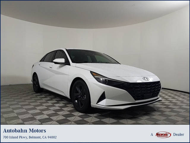 2021 Hyundai Elantra SEL FWD photo