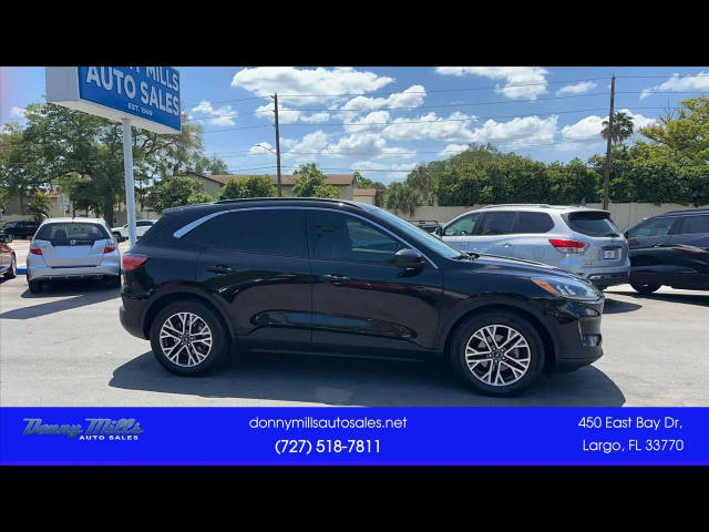 2020 Ford Escape SEL FWD photo