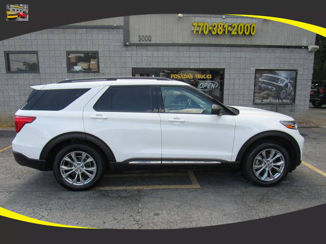 2021 Ford Explorer XLT 4WD photo