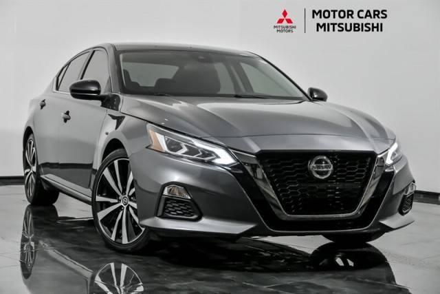 2021 Nissan Altima 2.5 SR FWD photo