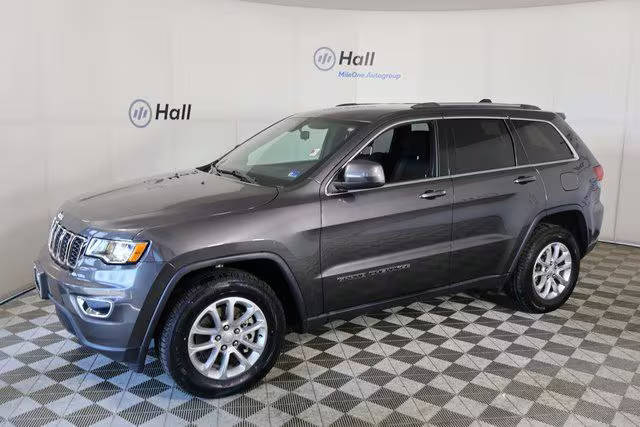 2021 Jeep Grand Cherokee Laredo E RWD photo