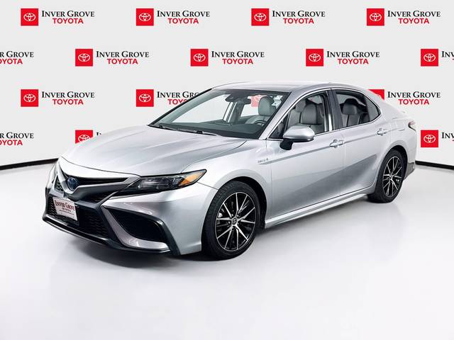 2021 Toyota Camry Hybrid SE FWD photo