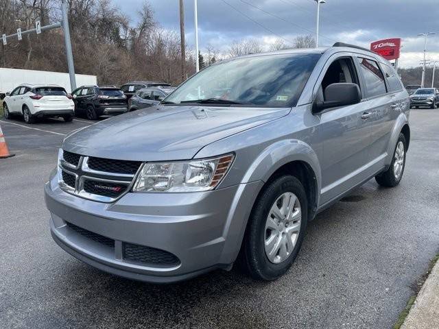 2020 Dodge Journey SE Value FWD photo