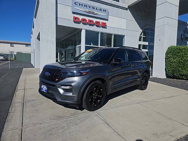 2021 Ford Explorer ST 4WD photo