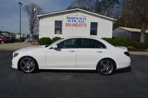 2019 Mercedes-Benz E-Class E 300 RWD photo