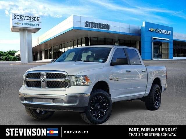 2018 Ram 1500 SLT 4WD photo