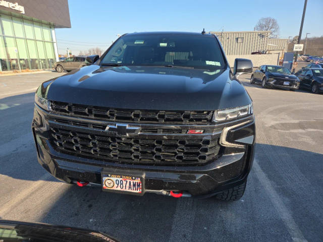 2021 Chevrolet Suburban Z71 4WD photo
