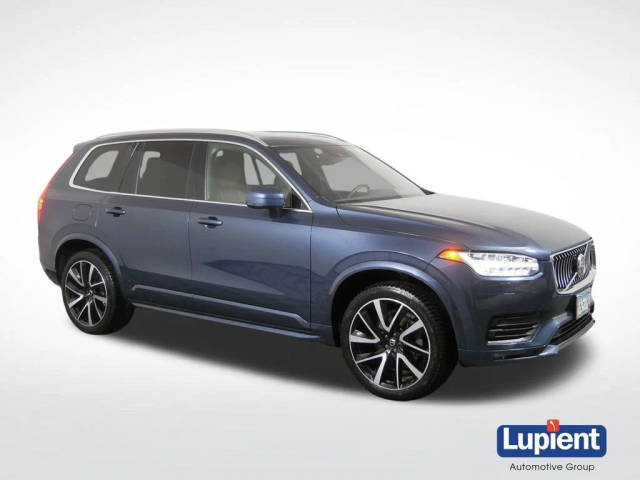 2021 Volvo XC90 Momentum AWD photo