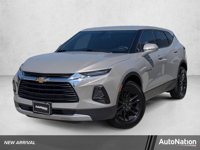 2021 Chevrolet Blazer LT FWD photo