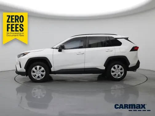 2021 Toyota RAV4 LE FWD photo