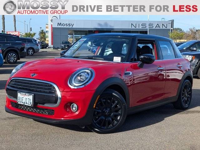 2021 MINI Hardtop 4 Door Cooper FWD photo