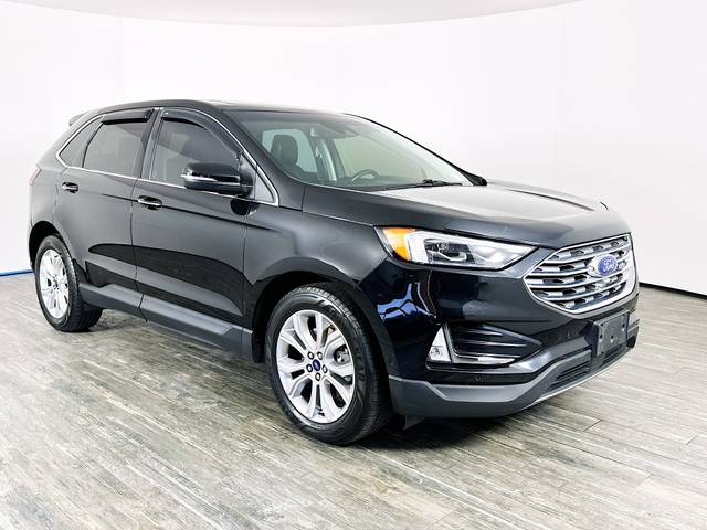 2020 Ford Edge Titanium AWD photo