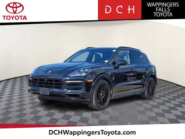 2021 Porsche Cayenne GTS AWD photo