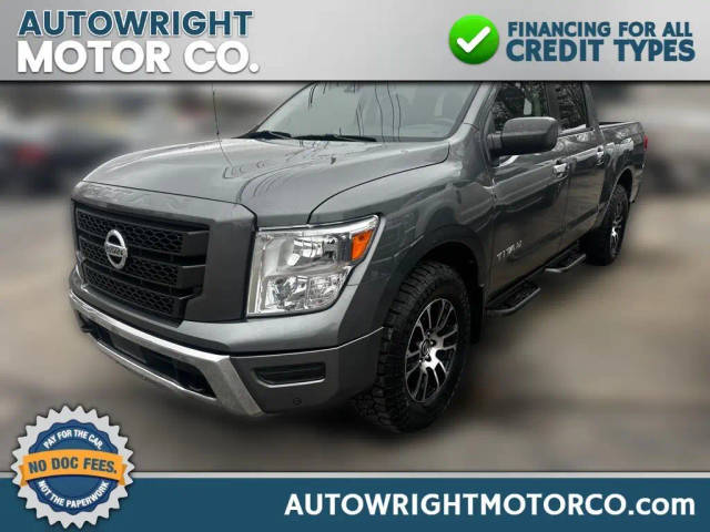 2021 Nissan Titan SV 4WD photo