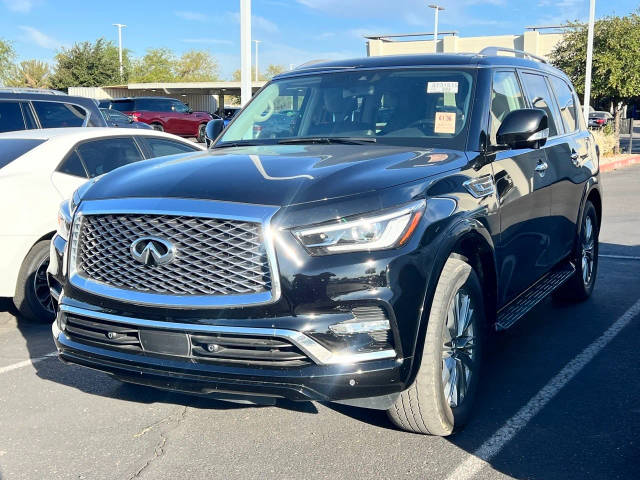 2021 Infiniti QX80 LUXE RWD photo