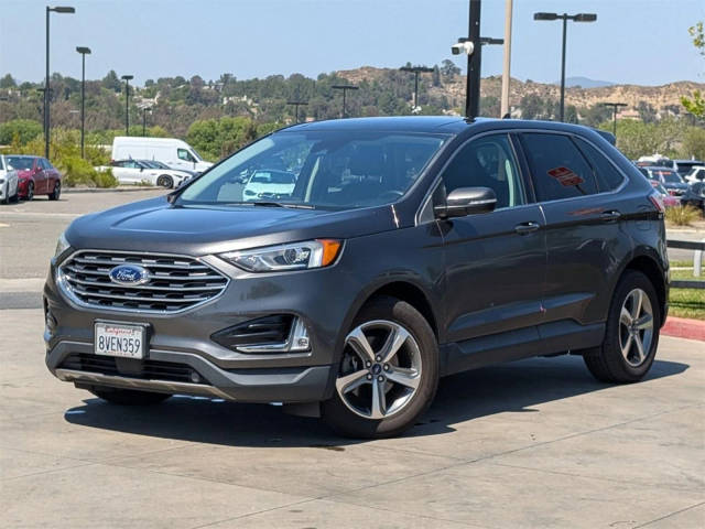 2020 Ford Edge SEL FWD photo
