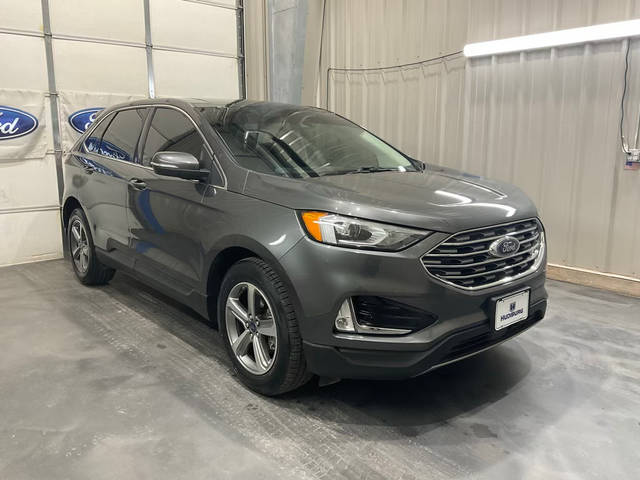 2020 Ford Edge SEL FWD photo