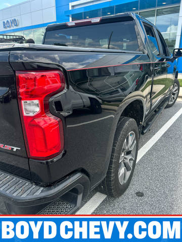 2021 Chevrolet Silverado 1500 RST 4WD photo