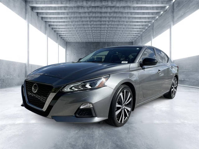 2021 Nissan Altima 2.5 SR FWD photo