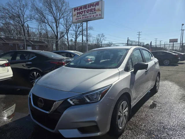 2021 Nissan Versa S FWD photo