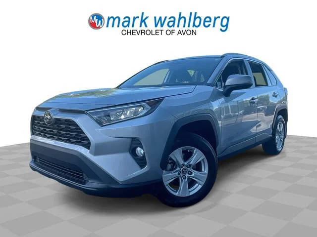2021 Toyota RAV4 XLE AWD photo