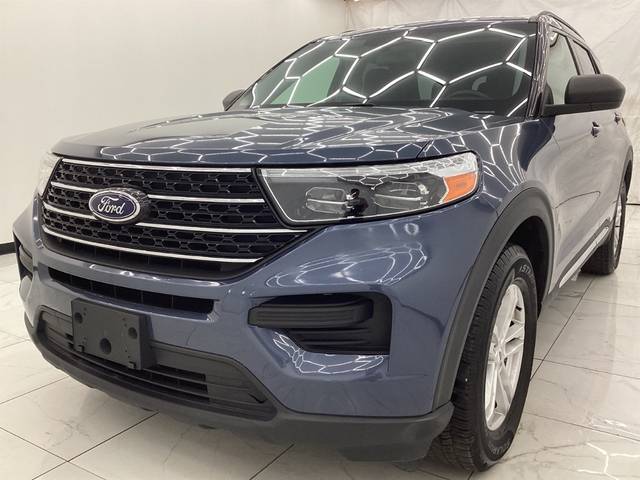 2021 Ford Explorer XLT 4WD photo