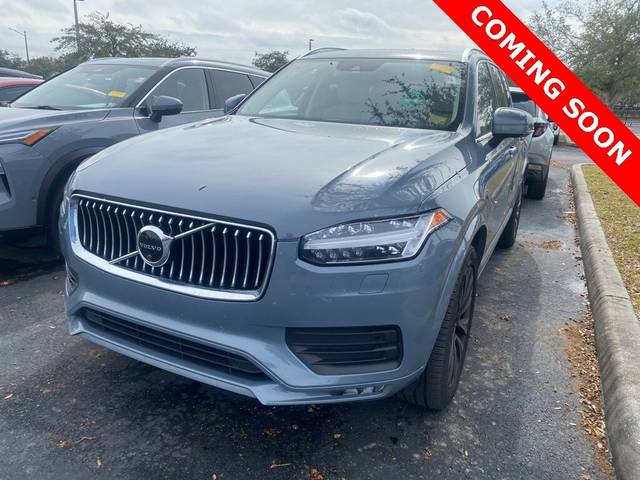 2021 Volvo XC90 Momentum AWD photo