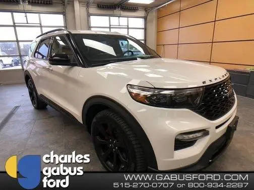 2021 Ford Explorer ST 4WD photo