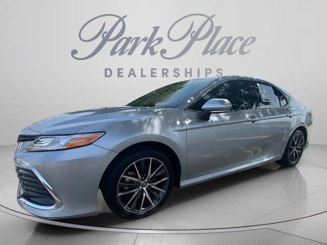 2021 Toyota Camry Hybrid XLE FWD photo