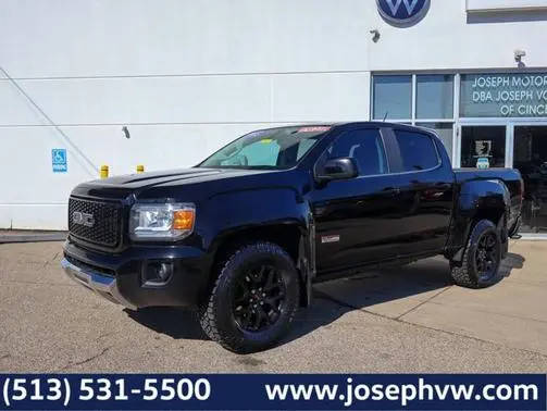 2015 GMC Canyon 4WD SLE 4WD photo