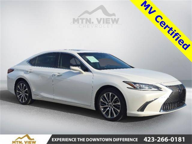 2019 Lexus ES ES 300h FWD photo