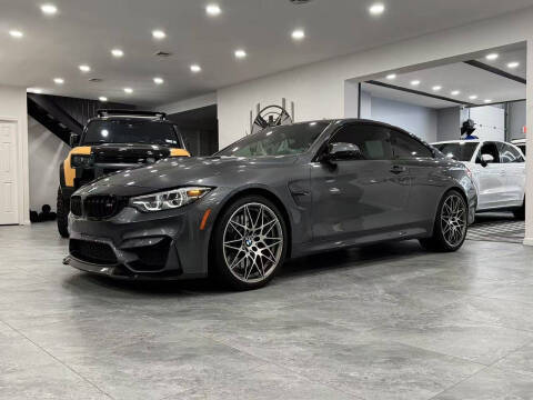 2018 BMW M4 RWD photo