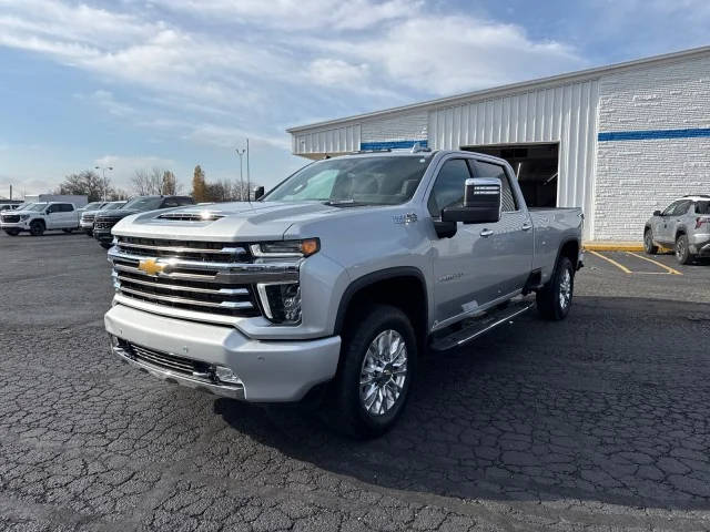 2021 Chevrolet Silverado 3500HD High Country 4WD photo