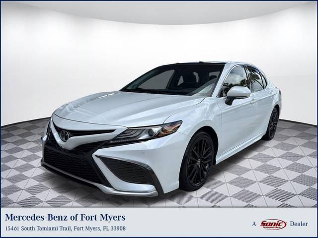 2021 Toyota Camry XSE FWD photo
