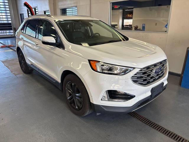 2020 Ford Edge SEL AWD photo