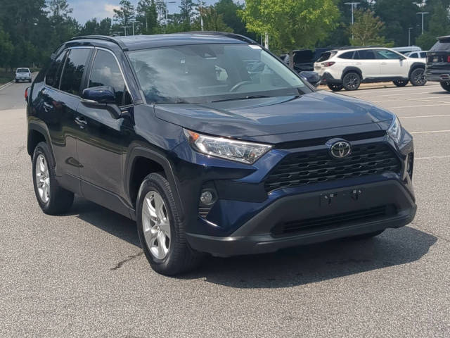 2021 Toyota RAV4 XLE FWD photo
