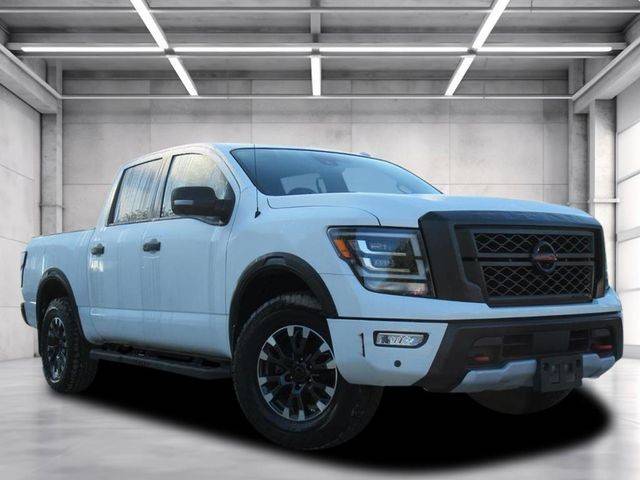 2021 Nissan Titan PRO-4X 4WD photo