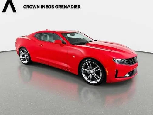 2021 Chevrolet Camaro 1LT RWD photo